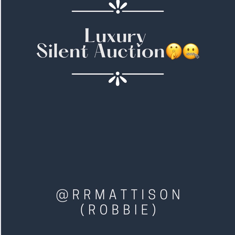 Luxury Live Show with Robbie - Picture 4 of 5